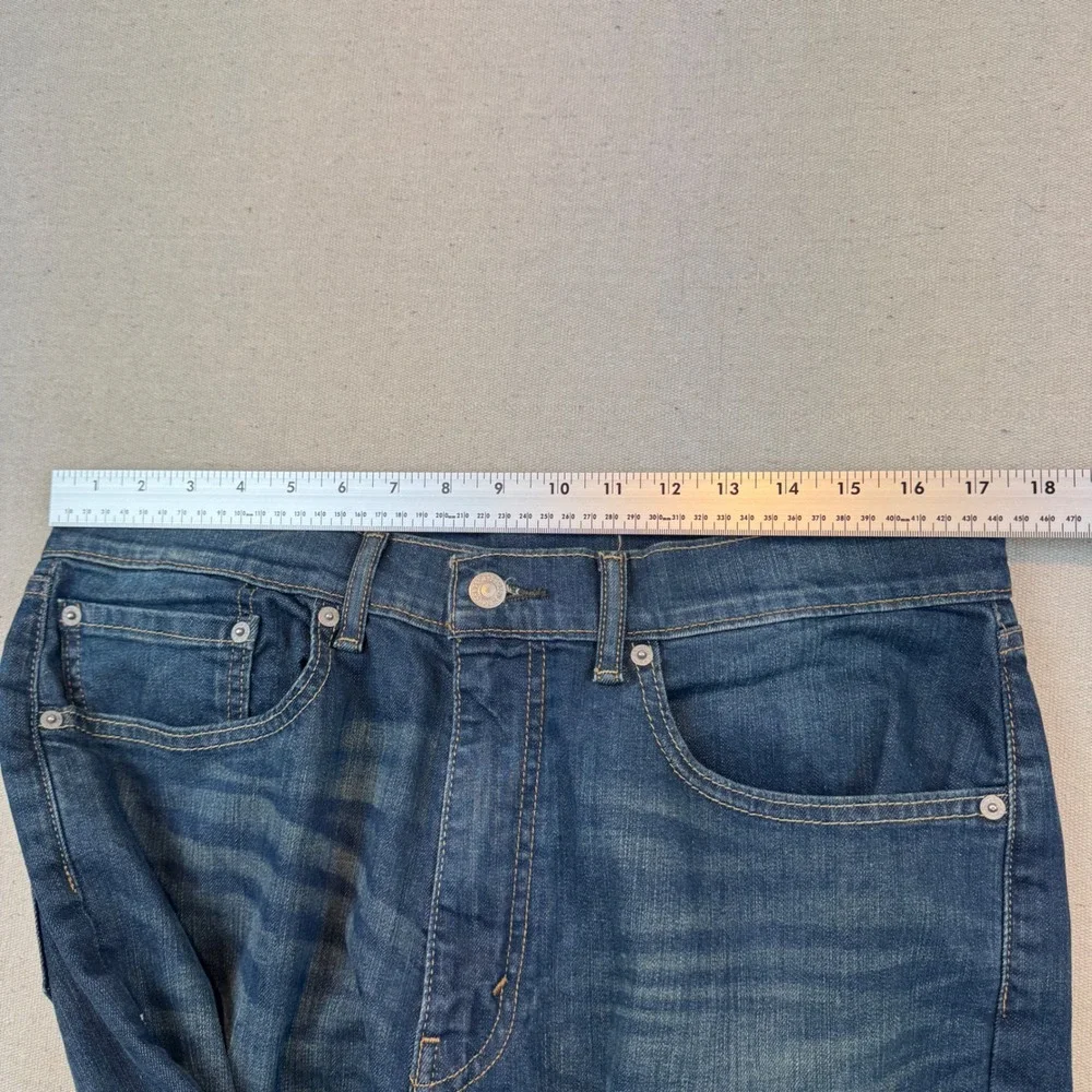 Levis 505 Regular Fit Jeans Mens 34x34 Blue Straight Leg Denim Pants